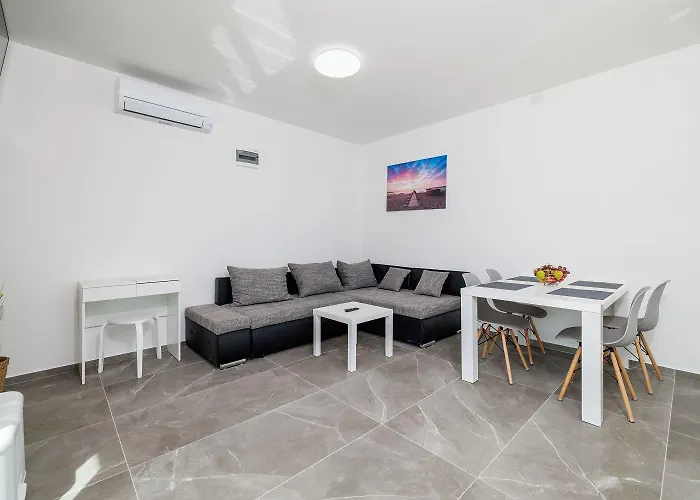 Pool Mit Salzektrolyse Unweit Der Heilschlamm Bucht Appartement