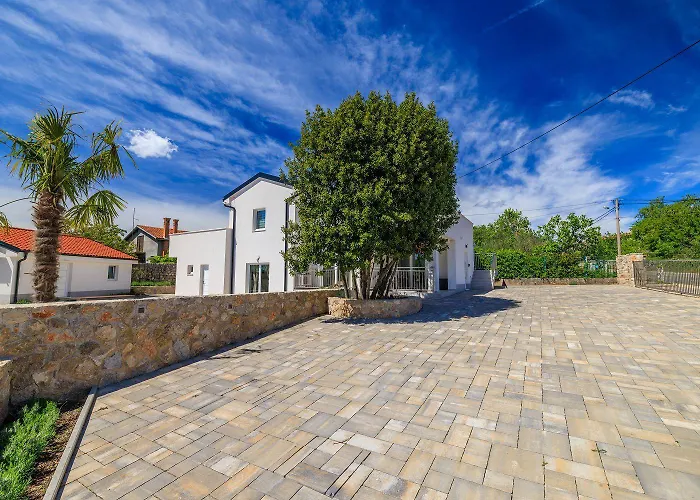 Appartement Pool Mit Salzektrolyse Unweit Der Heilschlamm Bucht