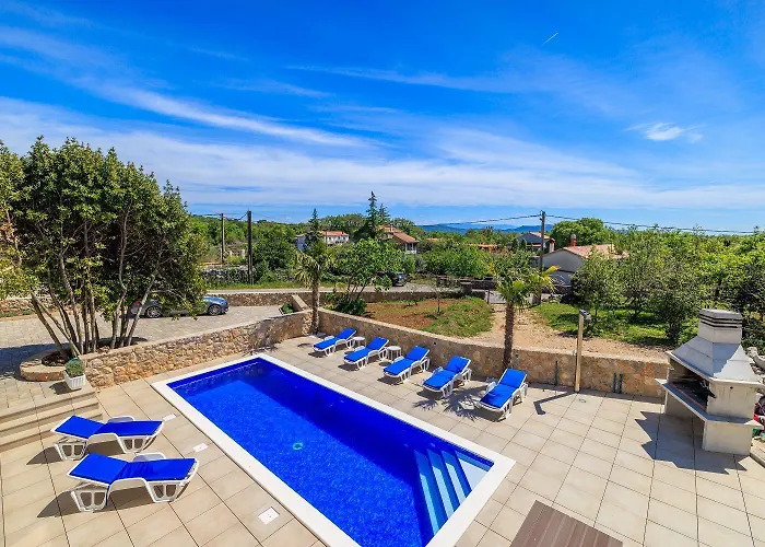 Pool Mit Salzektrolyse Unweit Der Heilschlamm Bucht Appartement Kras