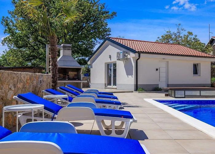 Appartement Pool Mit Salzektrolyse Unweit Der Heilschlamm Bucht